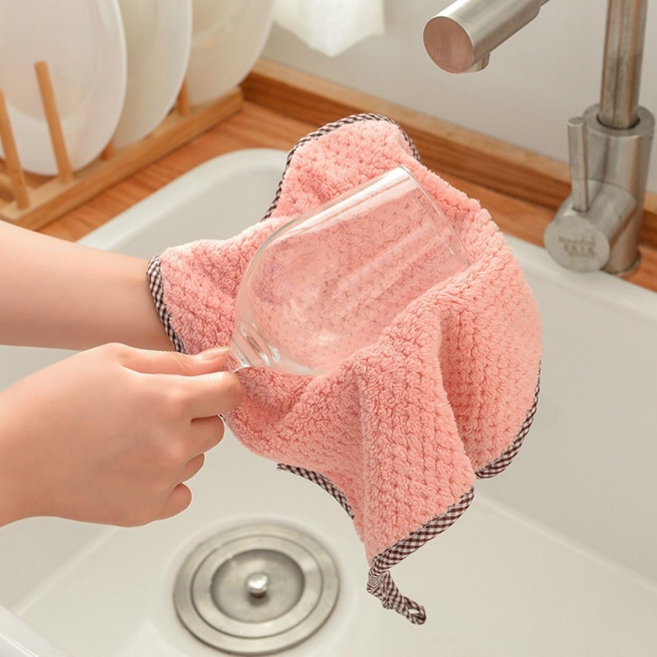 Hanging Cleaning Kitchen Towels Microfber Washcloths Reusable Dishtowels Household Super Absorbent Fast Drying, Microfiber Cleaning Cloth，10x10 Inch Beige Towels Set of 8